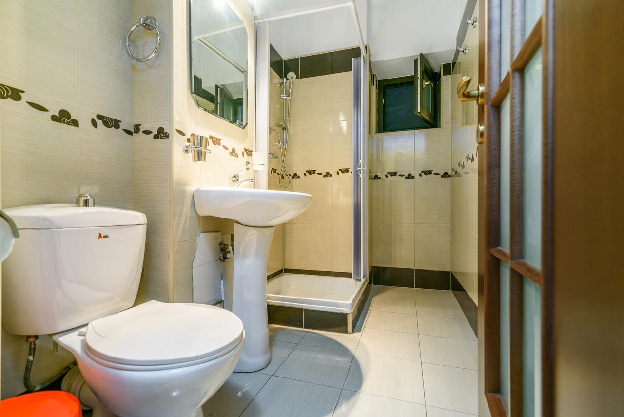 Bucharest Pedestrian Old Town 3 Bedrooms By Orchid Garden Exterior photo